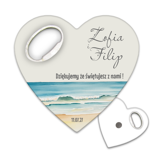 Personalizowany otwieracz do butelek z delikatnymi pastelowymi barwami, inspirowany plażowym widokiem w kierunku morza, doskonały prezenty dla gości weselnych.